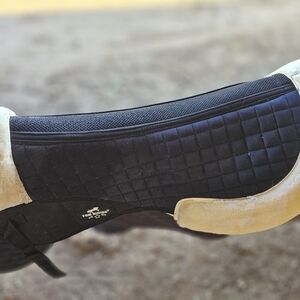 Navy Half Pad With Sheepskin Roll And Underneath New